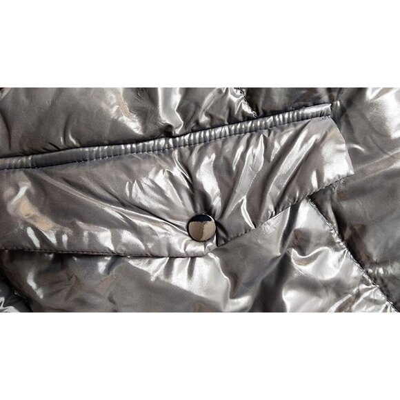 Bernardo Womens Puffer Vest With High Neck with Belt Strap & Snap Pockets - Picture 9 of 15